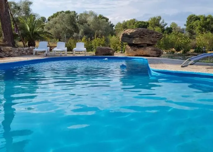 Casa con vistas, piscina y animales de granja, LA CASETA
